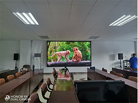 LG宣布開發(fā)透明OLED顯示屏自動門，OLED 透明屏即將迎來春天？